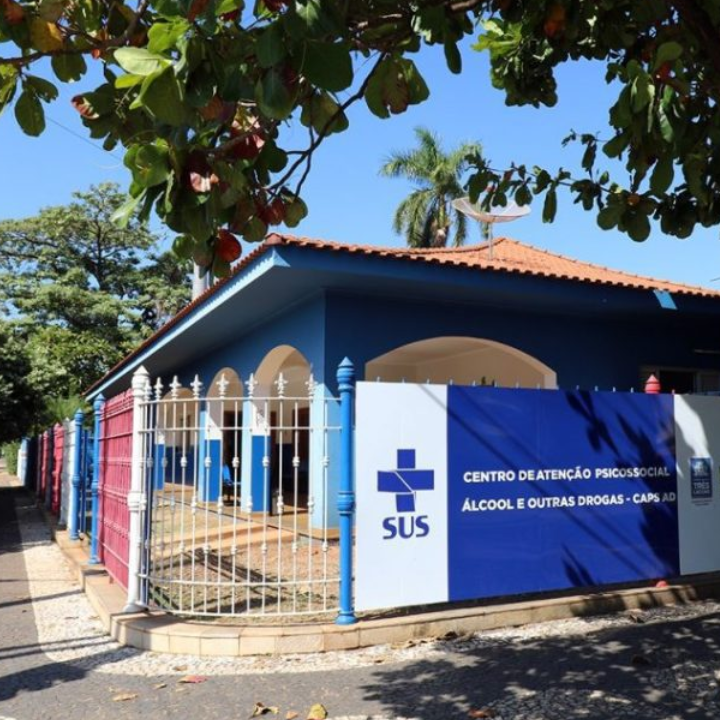 Crise na saúde mental: três psiquiatras deixam a Prefeitura de Três Lagoas