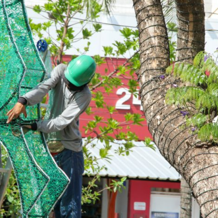 Prefeito Cassiano Maia gasta R$ 4 milhões em decoração de Natal