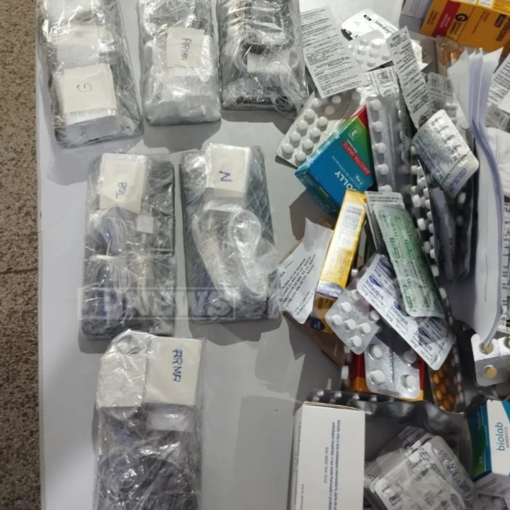 Farmacêutico da Prefeitura é flagrado com celulares escondidos em caixa de remédios dentro de presídio