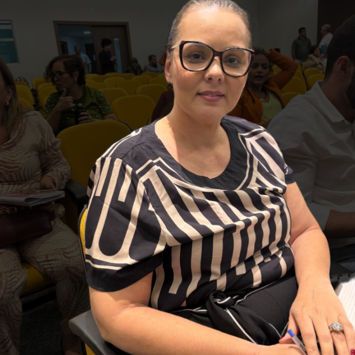 Pagamentos de R$ 18 mil a médico e salário por setor inexistente aumentam pressão sobre secretária Juliana Salim em Três Lagoas